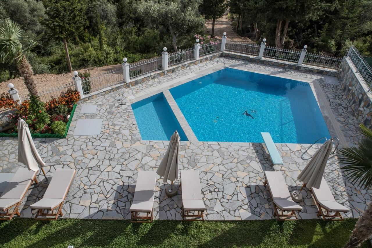 Perivolos Apartments Dhërmi エクステリア 写真