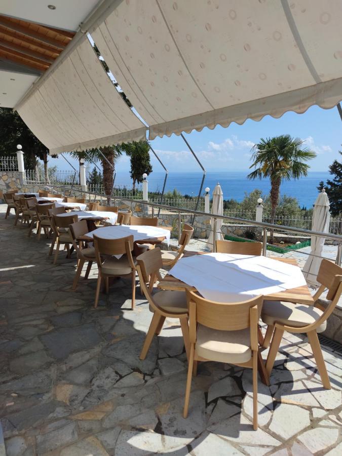 Perivolos Apartments Dhërmi エクステリア 写真